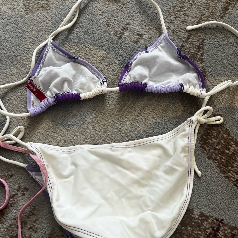 Two String Bikinis - image 4